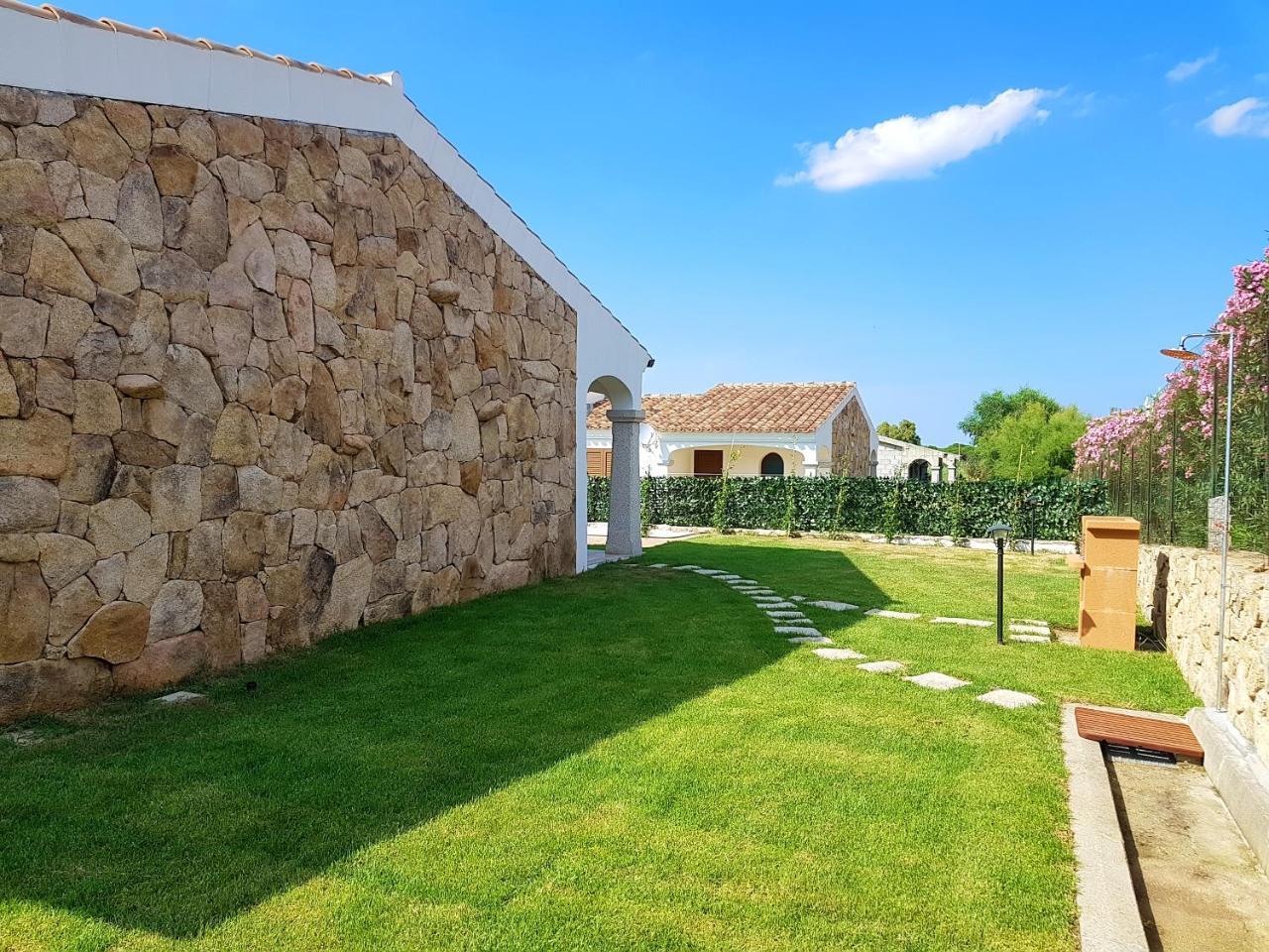 Villette Acquamarina Budoni Exterior foto